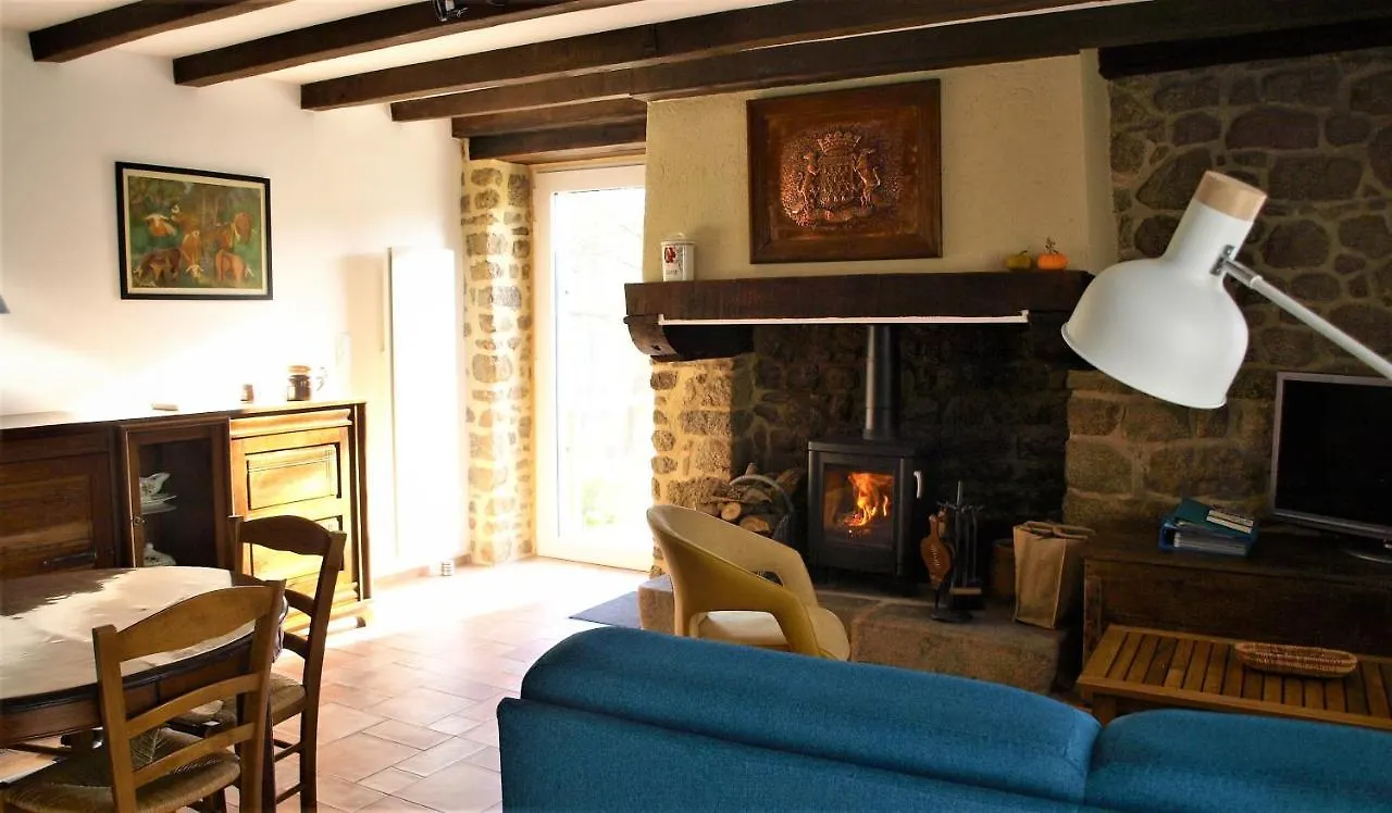 Holiday home Au Moulin De Faucillon Villa Saint-Hilaire-des-Landes France